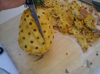 怎样快速削菠萝视频 怎样快速削菠萝皮