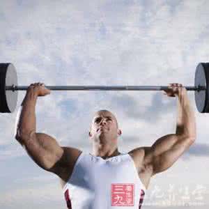 肩部肌肉锻炼八大动作 锻炼肌肉的方法 十个动作塑造完美男人