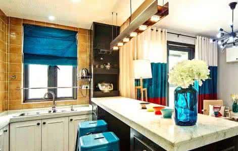 桌布的妙用 北欧 82平北欧2居妙用收纳空间