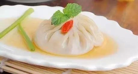 鸡汁灌汤包 不用和面的biu汁灌汤包,懒人标配