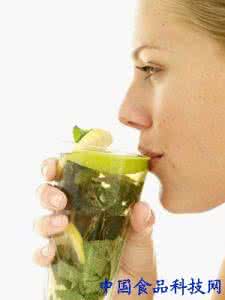 女性体内毒素多吃什么 吃什么清洁体内毒素_4种食物清洁体内毒素