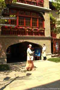 青儿广场舞大街小巷 《大街小巷》：京味儿戏就要接地气