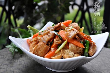 农家小炒肉 转载 【油豆腐小炒肉】 居家常备的28式花样豆腐吃法!