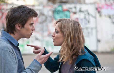 男人的自尊心受到伤害 女人最伤害男人自尊心的5件事