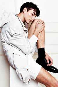 闷骚女的五大特征 闷骚男的五大特征_闷骚男