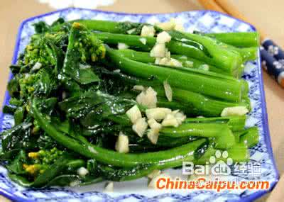 蒜蓉炒菜心的做法 清明节:蒜蓉炒菜心的做法
