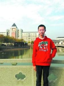清华北大 淡定男孩 好奇女孩被推荐上北大清华