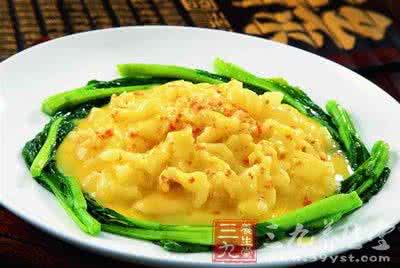 滋阴清热 蟹肉味咸性寒有清热滋阴之功能