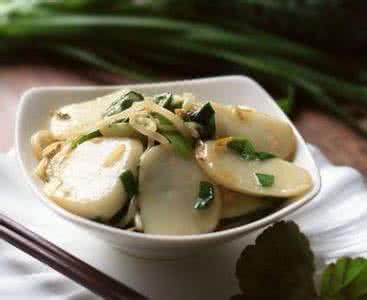 豆芽炒年糕的做法 绿豆芽炒年糕