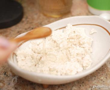 鸡蛋清美白面膜 豆腐蛋清面膜