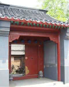 老北京门钉肉饼 转载 老北京古建上的“门钉”
