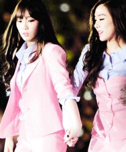 少女时代帕尼壁咚泰妍 少女时代帕尼壁咚泰妍 壁咚时说什么？