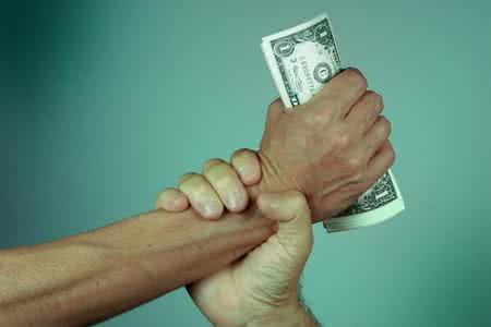 金牛女吸引哪个星座男 金牛女哪里吸引处女男 越接触越容易沦陷的星座，总是容易被处女男吸引