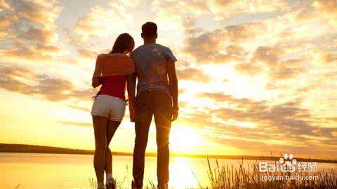 同时爱上两个人怎么办 同时爱上2个人怎么办？_同时爱上两个人