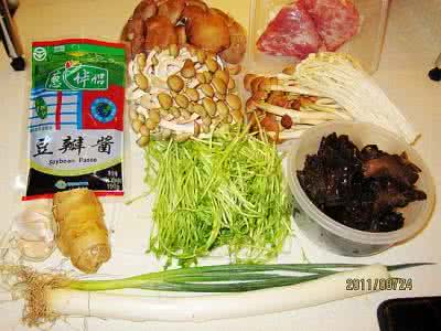 杂菌 【炸酱面，花样做】杂菌炸酱面  dayuyu