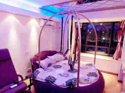 酒店情趣架子玩法图解 情趣酒店的架子怎么玩？