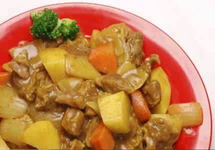 咖喱牛肉土豆面的做法 咖喱牛肉土豆