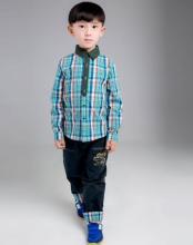 浅蓝色长袖t恤杉 每周一款--- 墨绿树叶长袖开杉