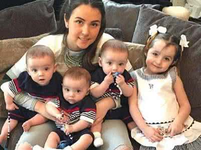 相同基因 三胞胎基因相同 相同的基因会让我们高兴也会让我们沮丧