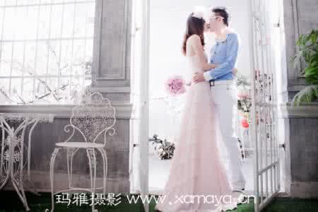 婚纱照挂在家里效果图 婚纱照一般挂在哪里