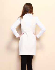 米色连衣裙 米色连衣裙 【转载】蓝色粉色连衣裙米色