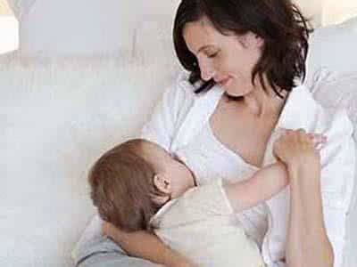 不母乳喂养怎么坐月子 不母乳喂养怎么坐月子 成都月子会所0-1岁宝宝喂养误区大盘点