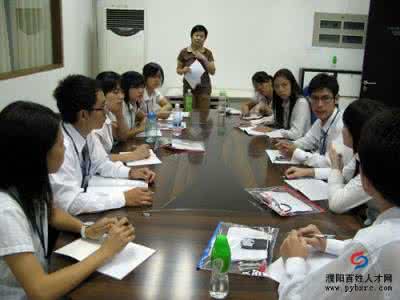 无领导小组讨论面试 面试:遭遇无领导小组讨论 无领导小组面试