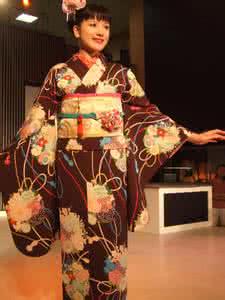 日本和服背包的由来 日本和服里的秘密 看背包识别处女(图)