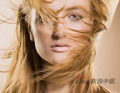 头发出油怎么办小妙招 改善头发出油的窍门