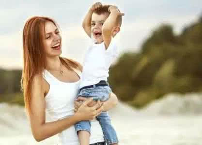 亲昵 父女亲昵是否要有底线