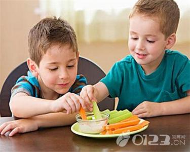 适合小宝宝玩的游戏 7种适合小宝宝的食物