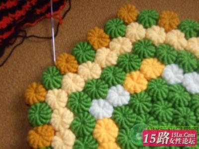 自制漂亮的拼布地垫 漂亮的坐垫和地垫