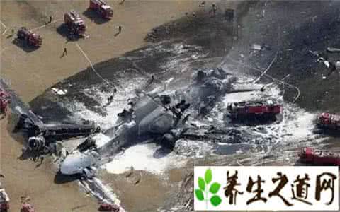 华航空难灵异录音事件 2002年诡异事件之一：华航空难录音是怎么回事？