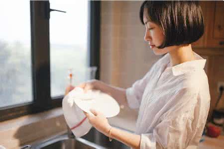 女人是家里的风水 女人是家里的风水。