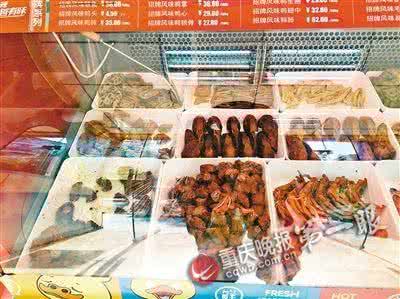 绝味鸭脖加盟店查询 南昌曝光绝味鸭脖卫生有问题 加盟店有不戴手套