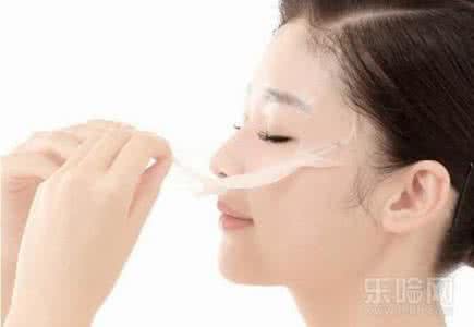 过敏可以敷补水面膜吗 夏天需要补水面膜吗
