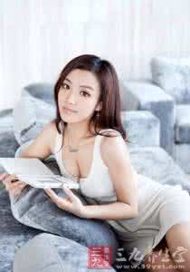 傲美姿丰胸骗局 华姐 丰胸小动作 成就迷人傲胸