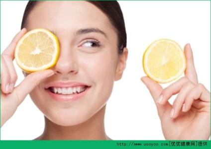 柠檬可以去黑眼圈吗 柠檬能去黑眼圈吗