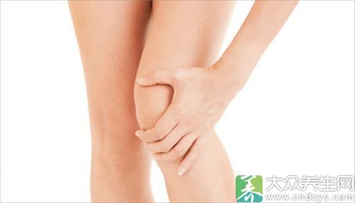 膝关节走路时疼痛 膝关节疼痛如何治疗 膝关节疼痛不能走路怎么治疗