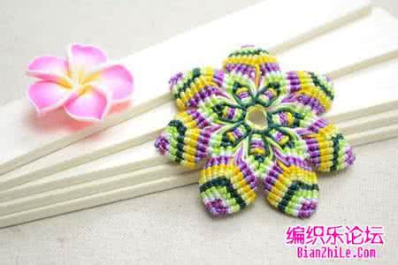 七彩永生花制作方法 绳结“七彩花”的制作方法【可用于编织拖鞋、家居装饰等】