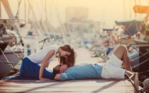 从来不在朋友圈秀恩爱 最高级的秀恩爱从来不在朋友圈