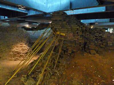 雷峰塔地宫 绝密档案:雷峰塔倒掉后竟然惊现神秘地宫