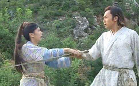 张无忌对赵敏又爱又恨 张无忌六女之间的爱恨纠葛 张无忌六女