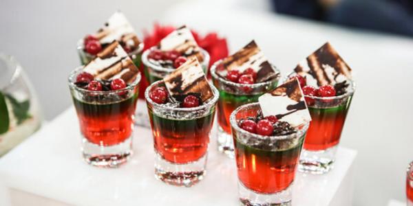 发烧不能吃什么食物 发烧不能吃什么食物 发烧的饮食禁忌