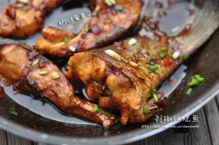 红烧鱼的做法 红烧鱼的做法 剁椒红烧鱼的做法