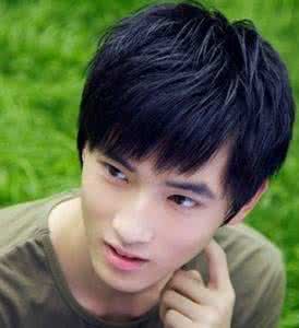 瓜子脸男士短发发型 瓜子脸男生适合什么发型