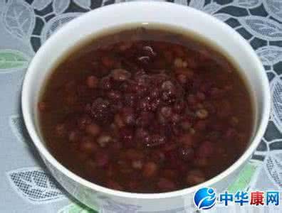 煮红豆粥的方法 红豆粥丰胸的方法