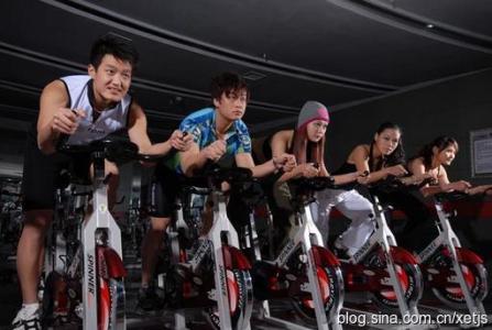 动感单车正确骑行姿势 动感单车正确骑行姿势 如何正确健身 教您正确选择骑行健身