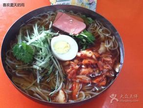 朝鲜冷面的做法及调料 朝鲜冷面---这个做法调料比较正宗--原汁原味贴近---哈哈哈哈