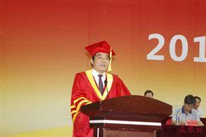 南昌大学校长周创兵 南昌大学校长周创兵2014年毕业典礼致辞